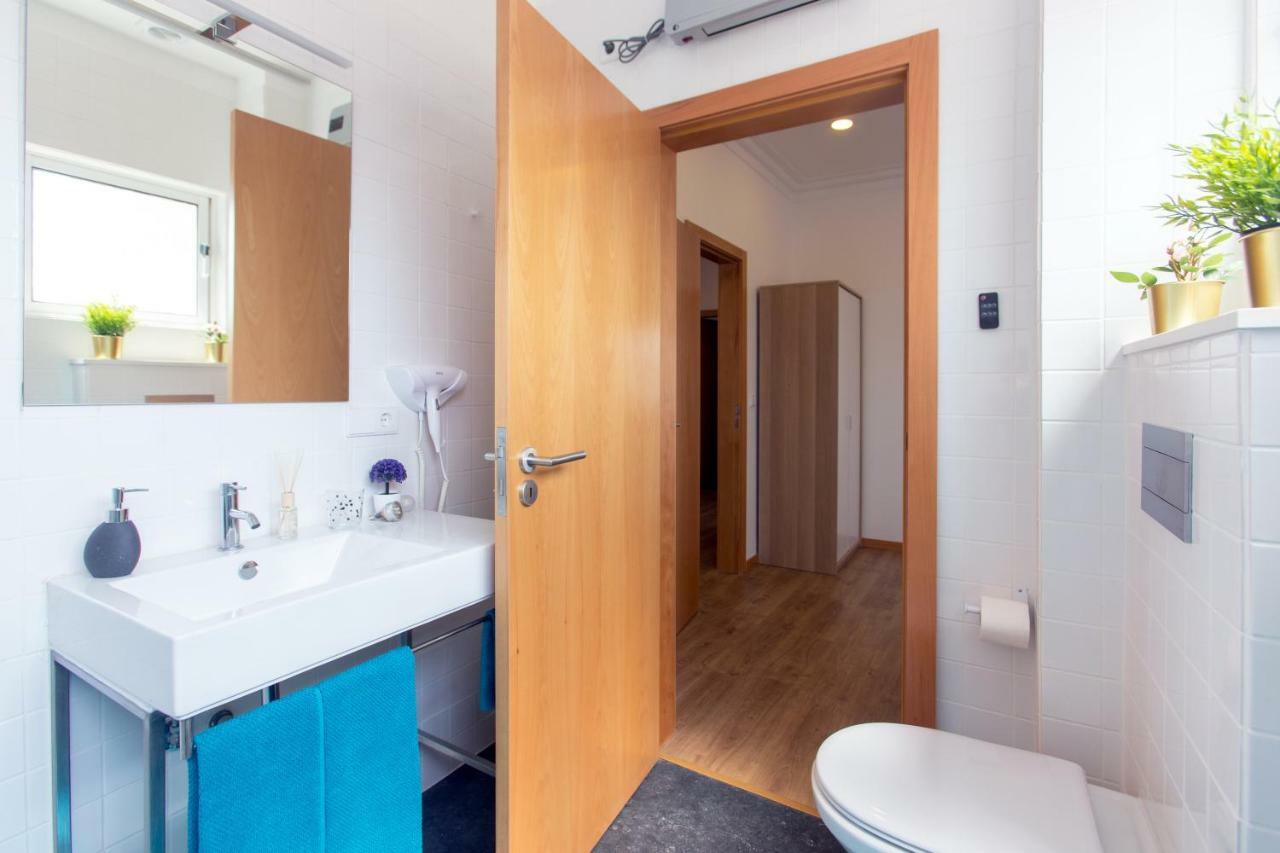 Friends & Family Tree Apartment ปอร์โต ภายนอก รูปภาพ