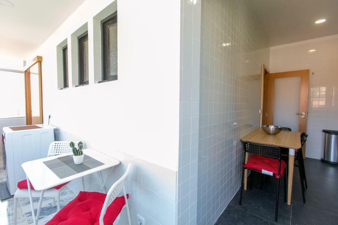 Friends & Family Tree Apartment ปอร์โต ภายนอก รูปภาพ